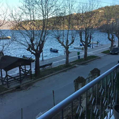 Voria Paralia *