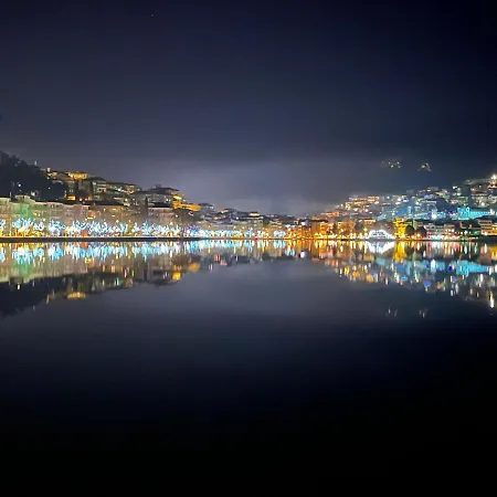 Voria Paralia * קסטוריה