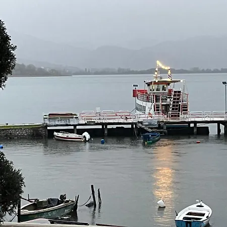 Voria Paralia * Kastoria